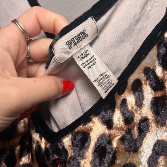 PINK Velvet Cheetah Leopard Print Spaghetti Strap Tank Top - Picture 3 of 3